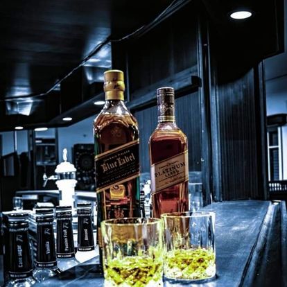 Pumbar Jonny Walker Black